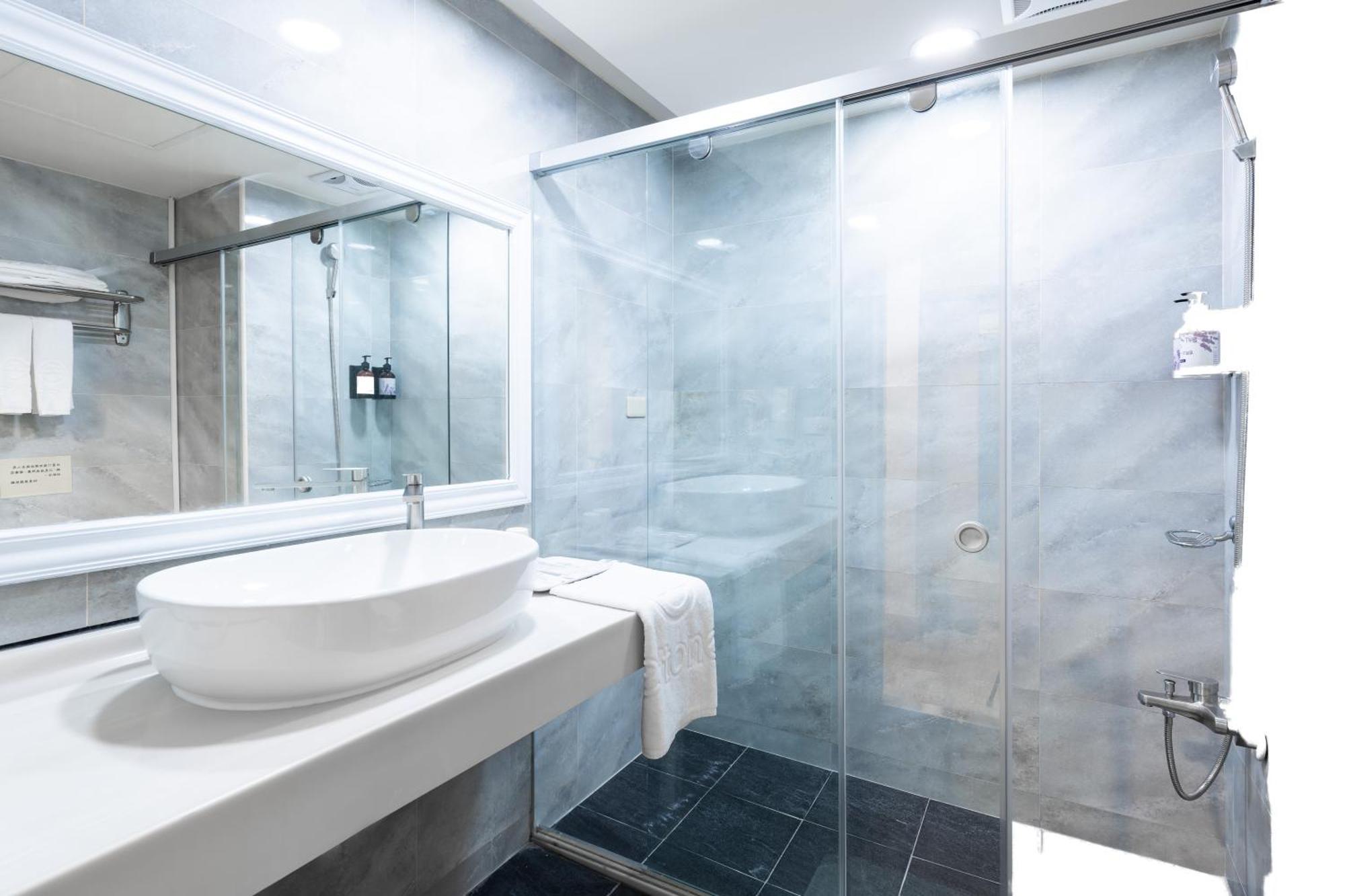 Etung Hotel Тайчжун Экстерьер фото